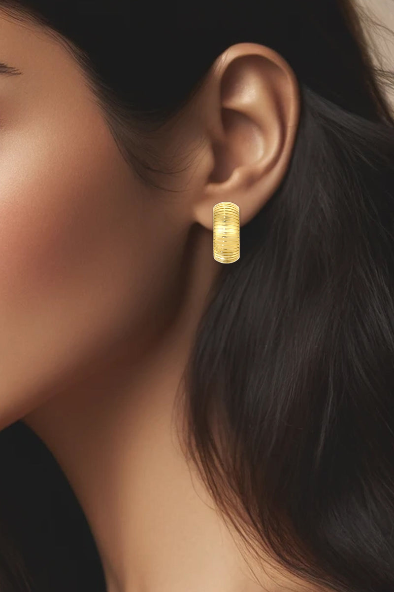 Vivana Golden Loop Earring